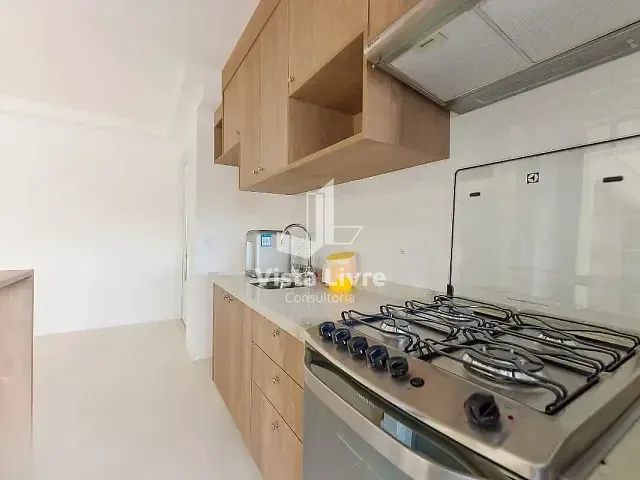 Apartamento com 100m² 3 quartos e 2 banheiros, à venda, no bairro Pinheiros em São Paulo