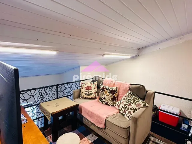 Apartamento 2 quartos e 1 banheiro, à venda, no bairro Capricónio em Caraguatatuba