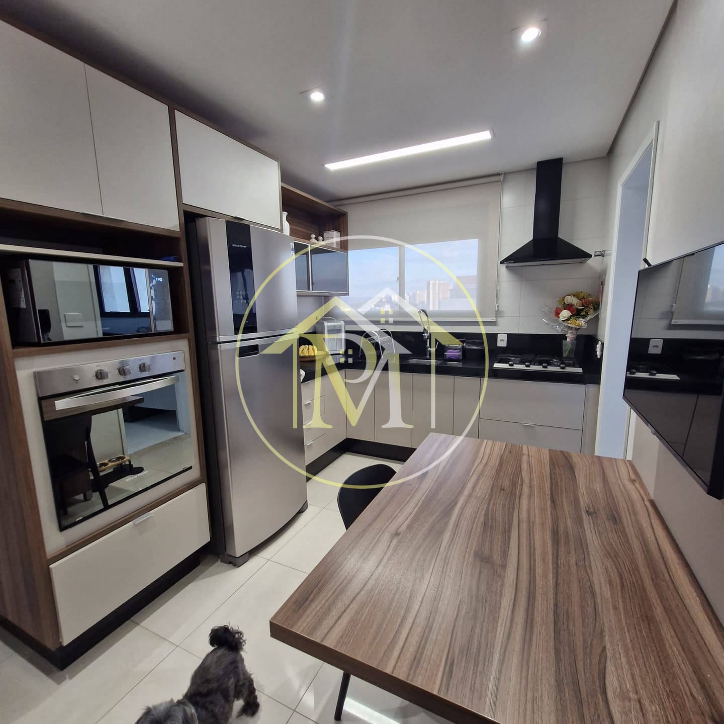 Apartamento à venda com 3 quartos, 135m² - Foto 9