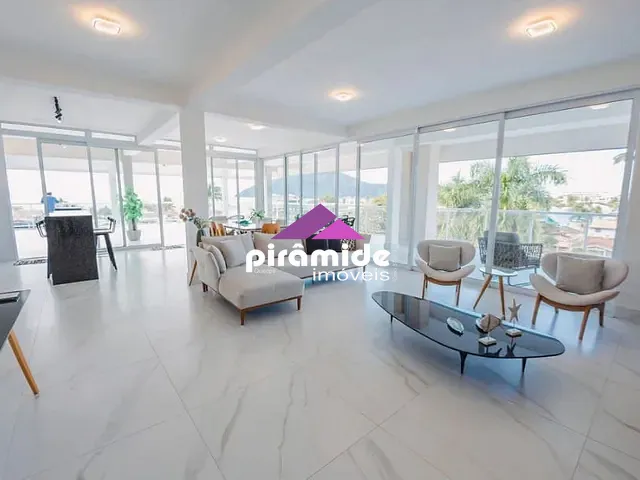Apartamento com 500m² 3 quartos e 5 banheiros, à venda, no bairro Barra da Lagoa em Ubatuba