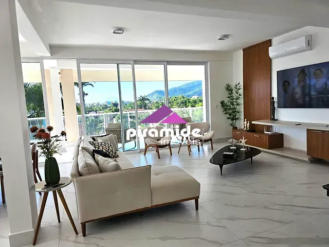 Apartamento com 500m² 3 quartos e 5 banheiros, à venda, no bairro Barra da Lagoa em Ubatuba