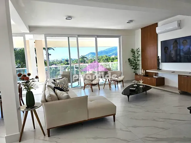Apartamento com 500m² 3 quartos e 5 banheiros, à venda, no bairro Barra da Lagoa em Ubatuba
