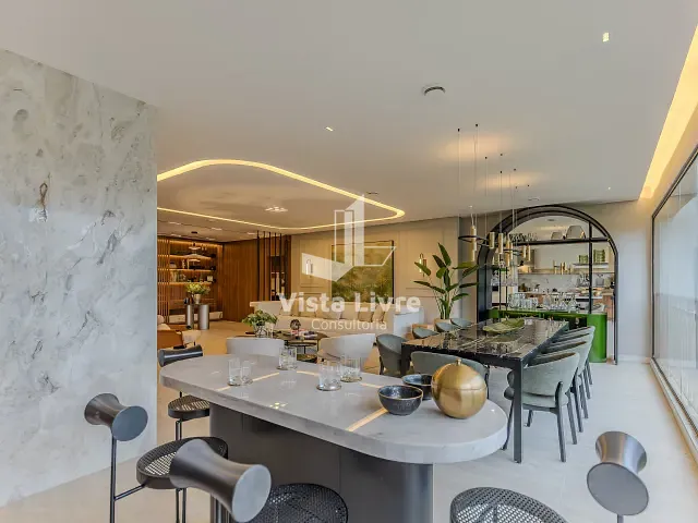 Apartamento com 215m² 3 quartos e 6 banheiros, à venda, no bairro Vila Tramontano em São Paulo