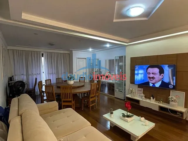 Apartamento com 150m² 3 quartos e 4 banheiros, à venda ou para alugar, no bairro Centro em Barra Mansa