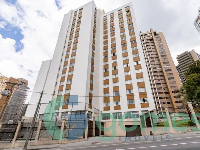 Apartamento 3 quartos e 4 banheiros, à venda, no bairro Cabral em Curitiba