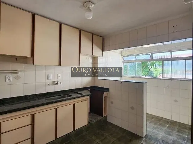 Apartamento 2 quartos e 1 banheiro, à venda, no bairro Água Rasa em São Paulo