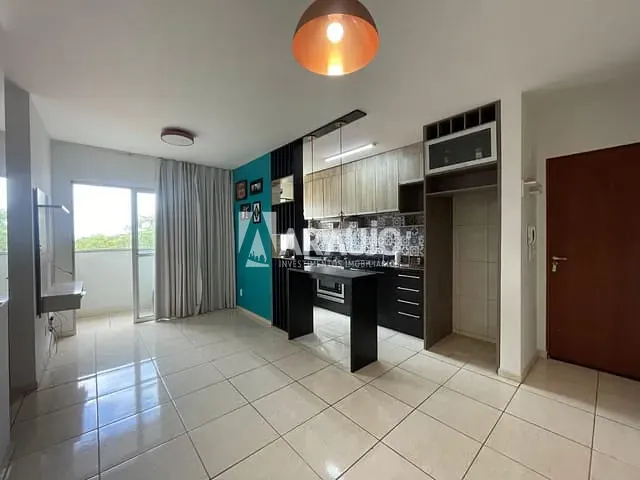 Apartamento 2 quartos e 1 banheiro, à venda, no bairro Espinheiros em Itajaí