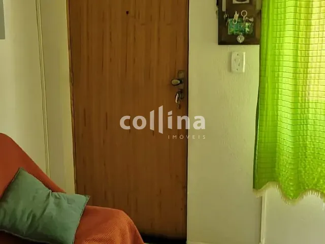 Apartamento com 48m² 2 quartos e 1 banheiro, à venda, no bairro Jardim Maria Beatriz em Carapicuíba