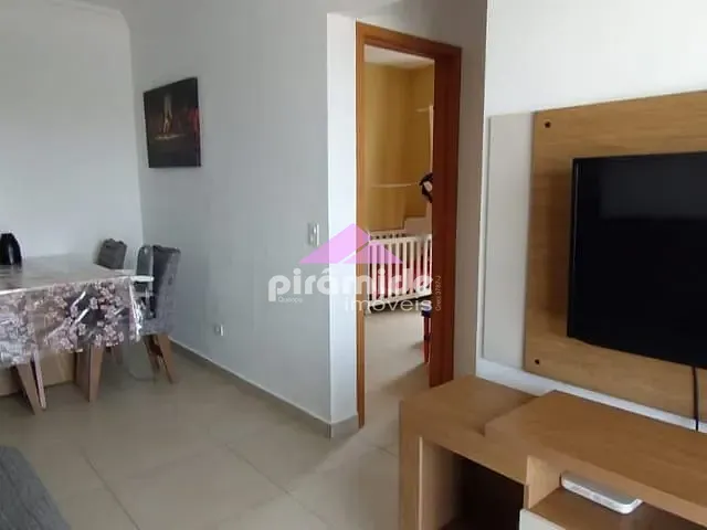 Apartamento 2 quartos e 1 banheiro, à venda, no bairro Parque Santo Antônio em Jacareí