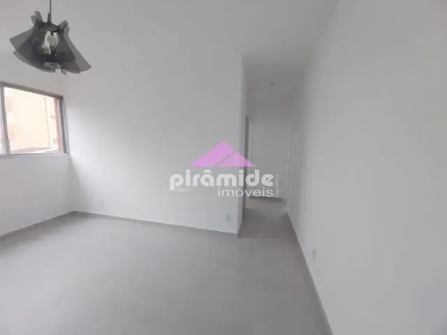 Apartamento 2 quartos e 1 banheiro, para alugar, no bairro Vila Betânia em São José dos Campos