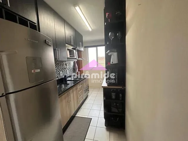 Apartamento 2 quartos e 1 banheiro, à venda, no bairro Jardim Primavera em Jacareí