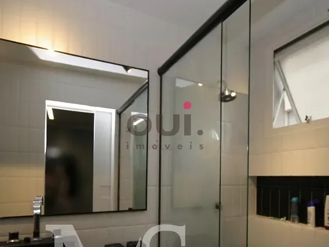 Apartamento 1 quarto e 2 banheiros, à venda ou para alugar, no bairro Itaim Bibi em São Paulo