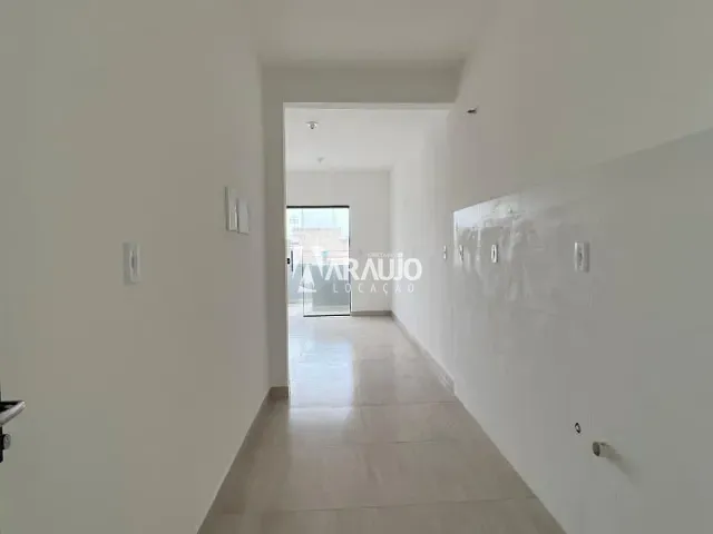 Apartamento 2 quartos e 1 banheiro, para alugar, no bairro São Vicente em Itajaí