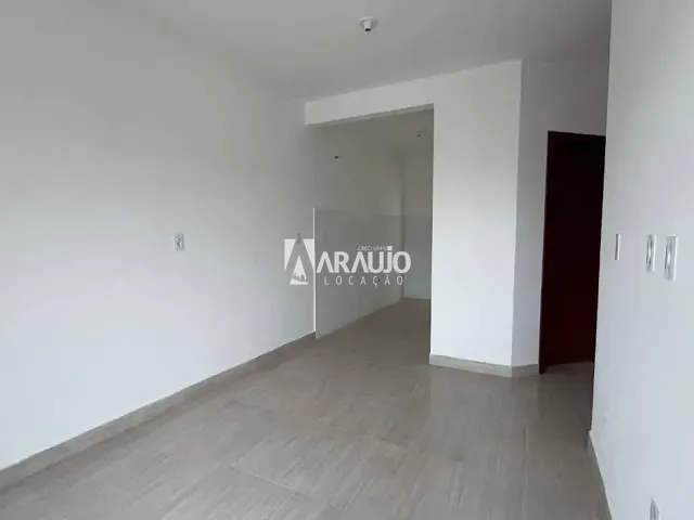 Apartamento 2 quartos e 1 banheiro, para alugar, no bairro São Vicente em Itajaí