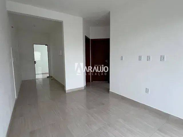 Apartamento 2 quartos e 1 banheiro, para alugar, no bairro São Vicente em Itajaí
