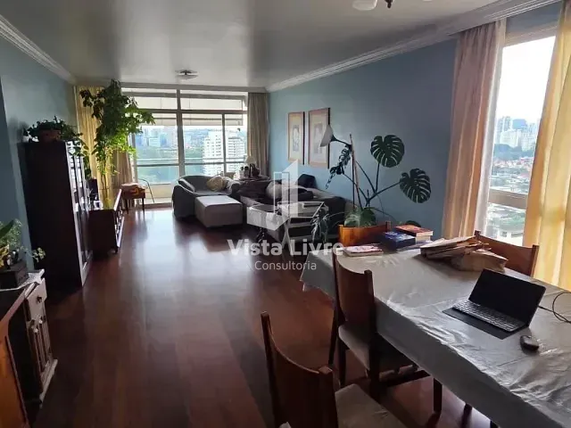 Apartamento com 180m² 3 quartos e 5 banheiros, à venda, no bairro Cidade Monções em São Paulo