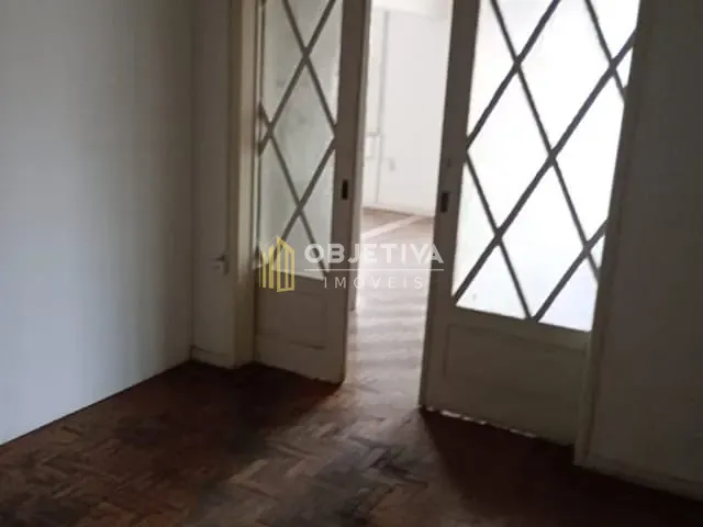Apartamento 3 quartos e 2 banheiros, à venda, no bairro Santa Maria Goretti em Porto Alegre