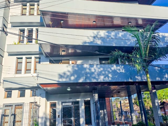 Apartamento com 355m² 4 quartos e 3 banheiros, à venda, no bairro Sagrada Família em Caxias do Sul