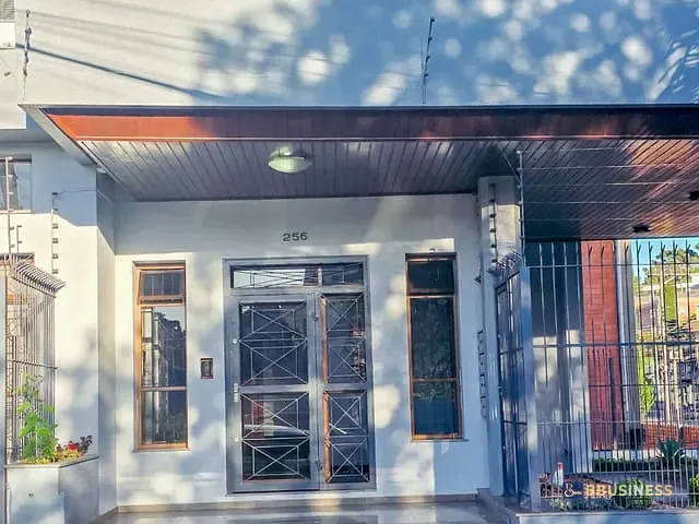 Apartamento com 355m² 4 quartos e 3 banheiros, à venda, no bairro Sagrada Família em Caxias do Sul