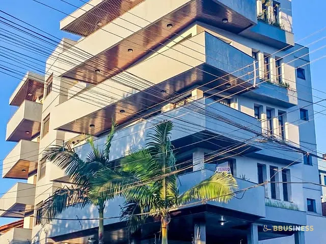 Apartamento com 355m² 4 quartos e 3 banheiros, à venda, no bairro Sagrada Família em Caxias do Sul