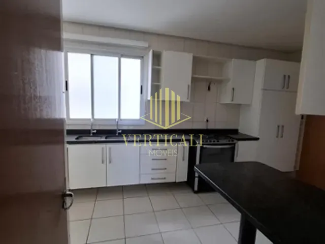 Apartamento com 147m² 4 quartos e 5 banheiros, para alugar, no bairro Jardim Mariana em Cuiabá