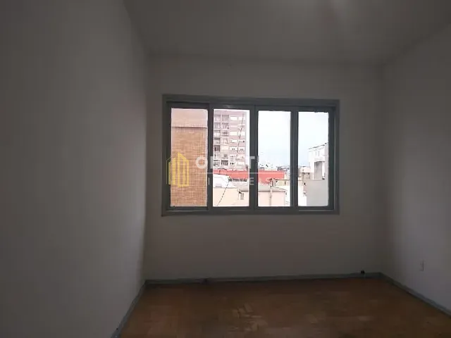 Apartamento 2 quartos e 2 banheiros, à venda, no bairro São Geraldo em Porto Alegre