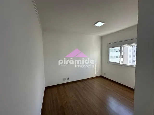 Apartamento 2 quartos e 2 banheiros, para alugar, no bairro Vila Industrial em São José dos Campos