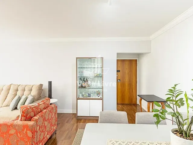Apartamento com 100m² 3 quartos e 2 banheiros, à venda, no bairro Itaim Bibi em São Paulo