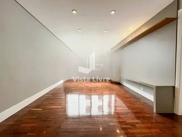 Apartamento com 130m² 3 quartos e 3 banheiros, à venda, no bairro Vila Nova Conceição em São Paulo