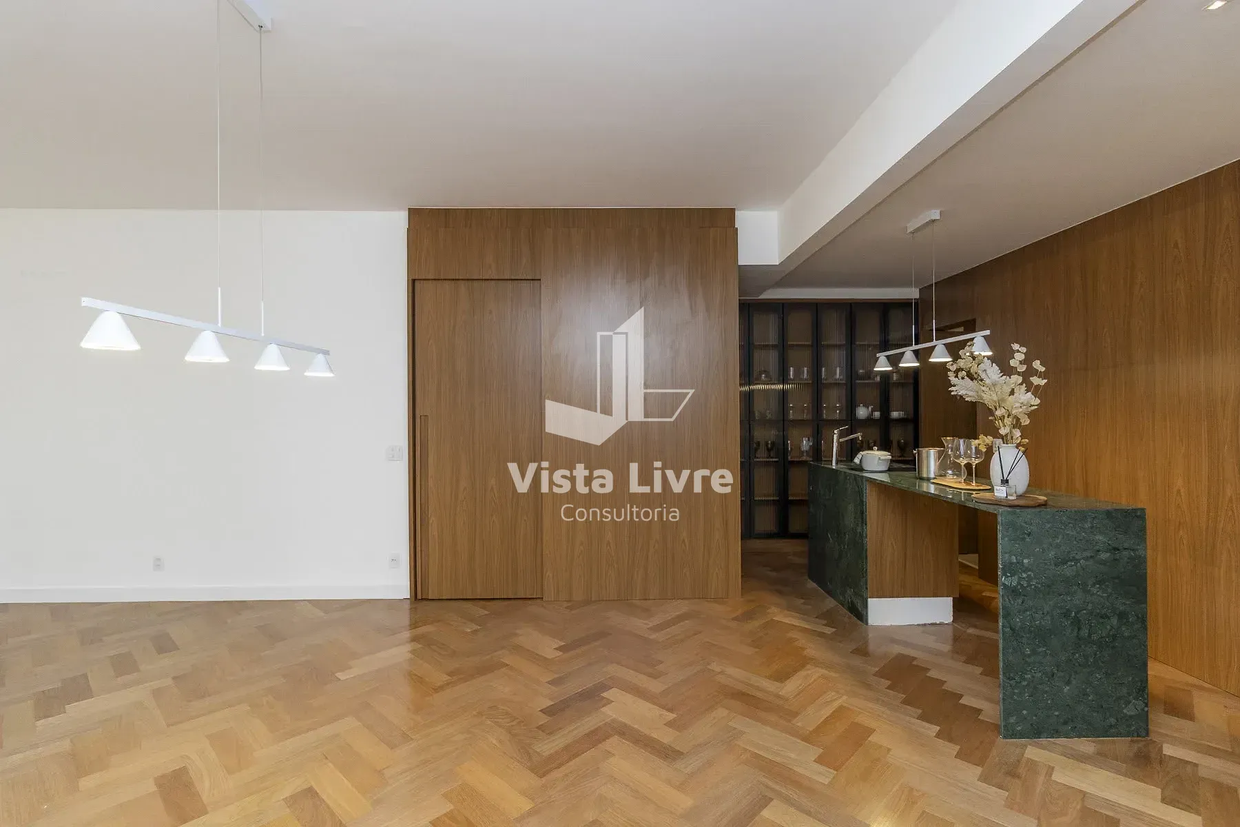 Apartamento, 3 quartos, 168 m² - Foto 2