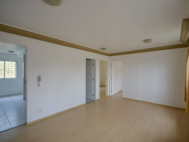 Apartamento com 81m² 2 quartos e 1 banheiro, à venda, no bairro Uberaba em Curitiba