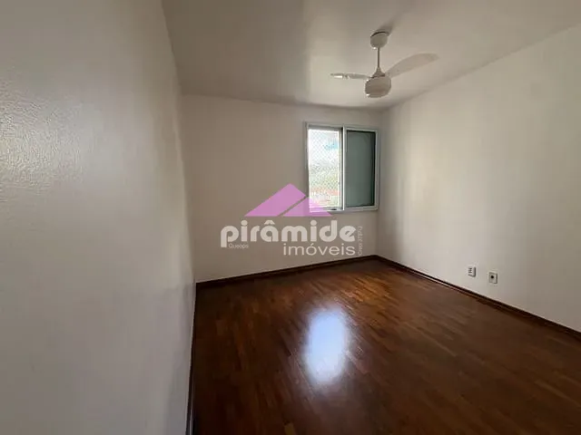 Apartamento 1 quarto e 1 banheiro, à venda ou para alugar, no bairro Vila Adyana em São José dos Campos