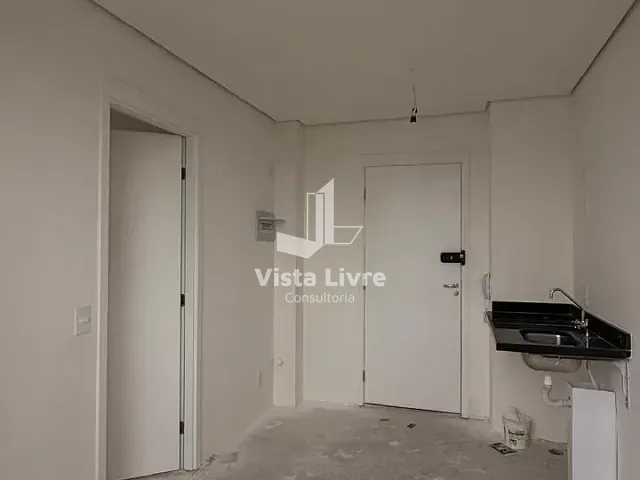 Apartamento com 24m² 1 quarto e 1 banheiro, à venda, no bairro Pinheiros em São Paulo