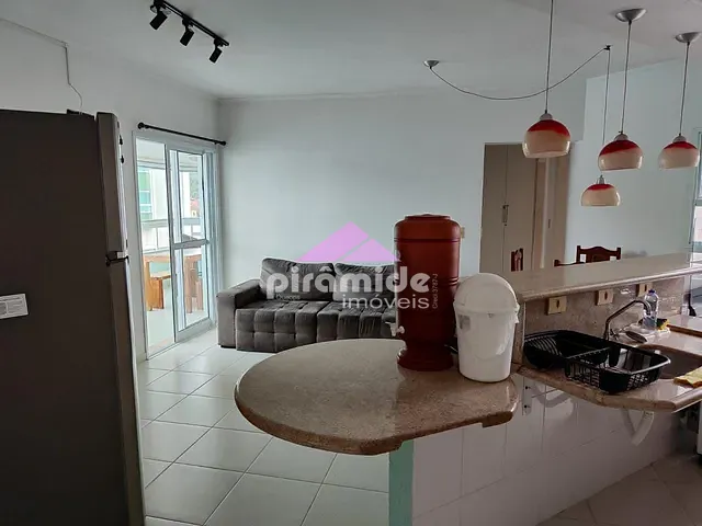 Apartamento 2 quartos e 1 banheiro, à venda, no bairro Prainha em Caraguatatuba