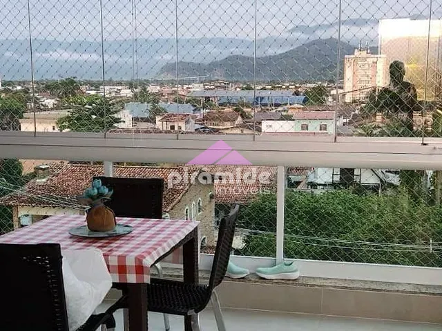 Apartamento 3 quartos e 1 banheiro, à venda, no bairro Parque Balneário Poiares em Caraguatatuba