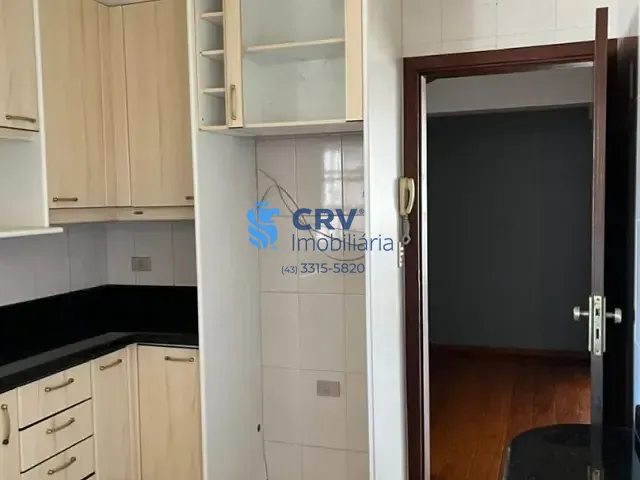 Apartamento com 129m² 3 quartos e 3 banheiros, à venda, no bairro Centro em Londrina