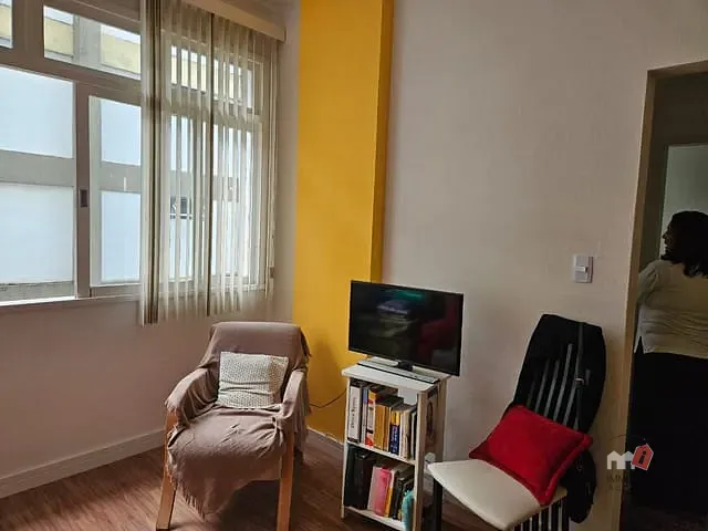 Apartamento 2 quartos e 1 banheiro, à venda, no bairro Centro em Petrópolis