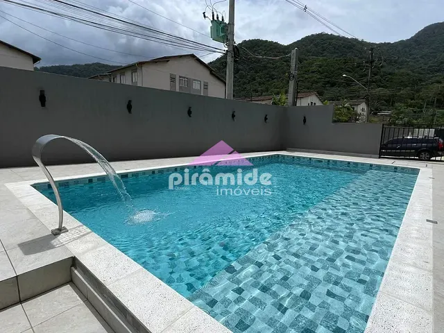 Apartamento 2 quartos e 2 banheiros, à venda, no bairro Sapé em Ubatuba