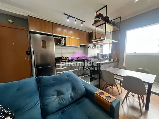 Apartamento 2 quartos e 2 banheiros, à venda, no bairro Urbanova em São José dos Campos