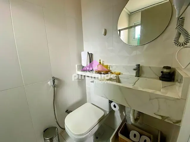 Apartamento 2 quartos e 2 banheiros, à venda, no bairro Jardim das Indústrias em São José dos Campos