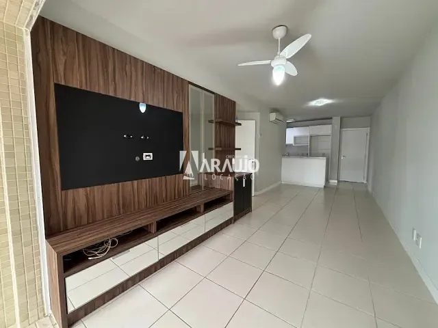 Apartamento 3 quartos e 1 banheiro, para alugar, no bairro Centro em Itajaí