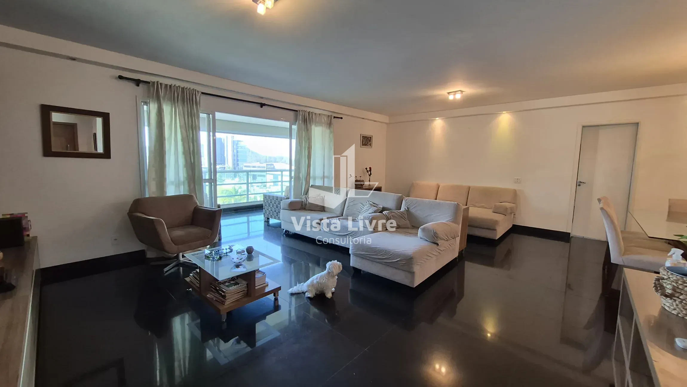 Apartamento, 3 quartos, 202 m² - Foto 1