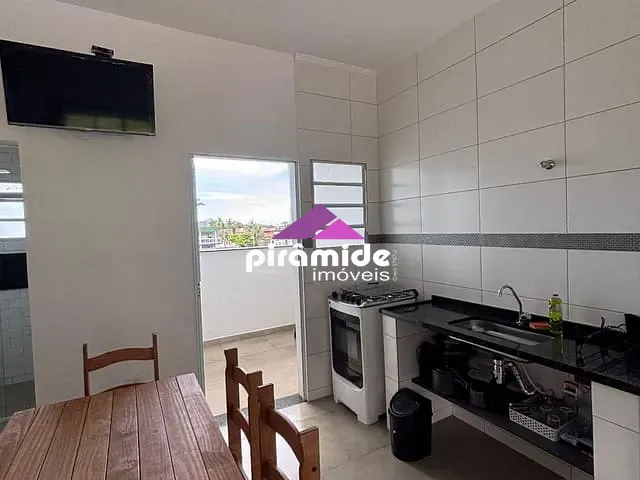 Apartamento 2 quartos e 1 banheiro, à venda, no bairro Maranduba em Ubatuba
