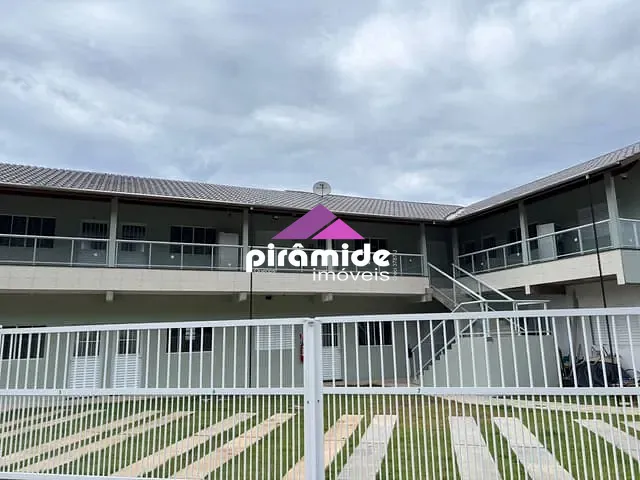 Apartamento 2 quartos e 1 banheiro, à venda, no bairro Maranduba em Ubatuba