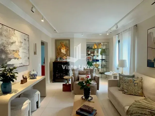 Apartamento com 200m² 3 quartos e 2 banheiros, à venda, no bairro Pinheiros em São Paulo