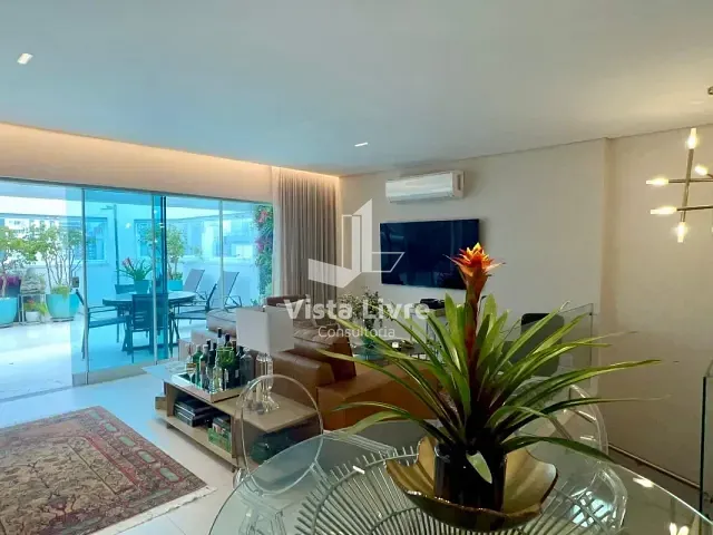 Apartamento com 200m² 3 quartos e 2 banheiros, à venda, no bairro Pinheiros em São Paulo