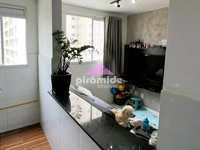 Apartamento 2 quartos e 1 banheiro, à venda, no bairro Jardim das Indústrias em São José dos Campos