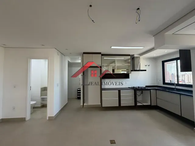 Apartamento com 113m² 3 quartos e 3 banheiros, para alugar, no bairro Vila Bastos em Santo André