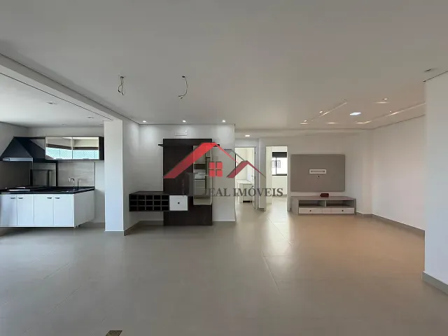 Apartamento com 113m² 3 quartos e 3 banheiros, para alugar, no bairro Vila Bastos em Santo André