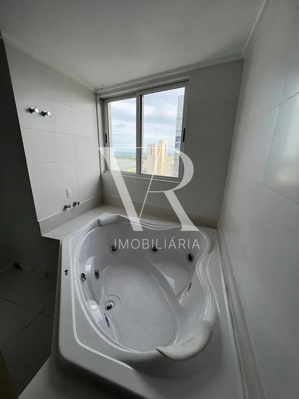 Apartamento, 4 quartos, 335 m² - Foto 12